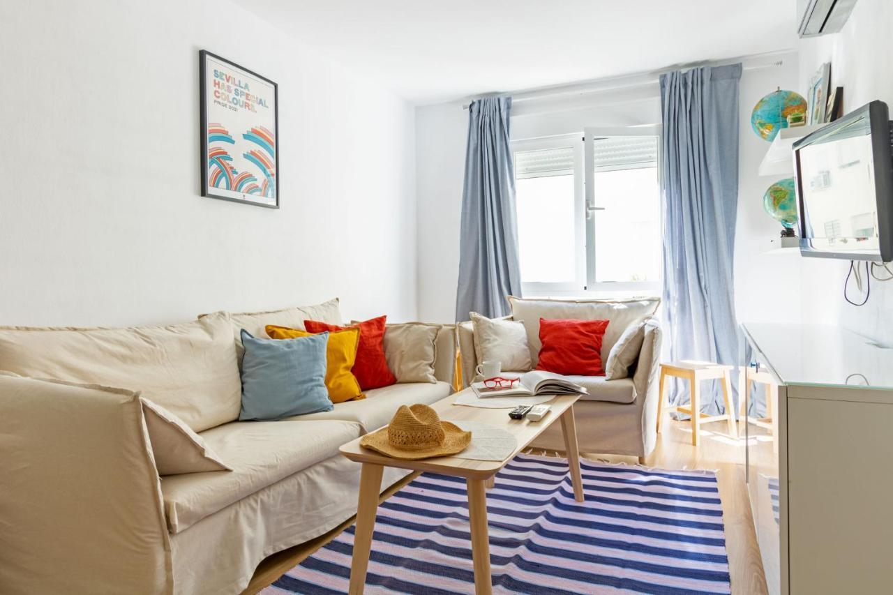 Colours Apartment And Garage Historical Center 4 Pax Sevilla Exteriör bild