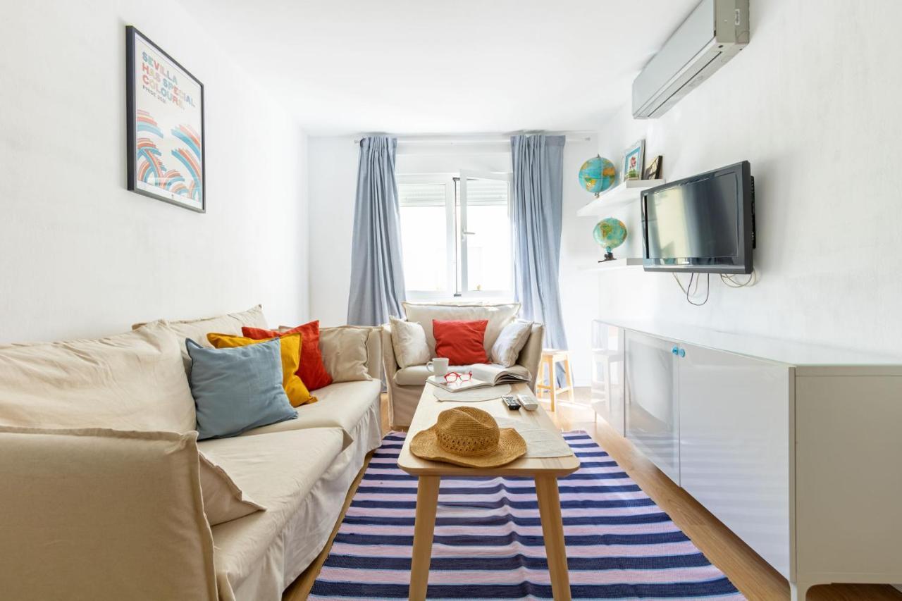 Colours Apartment And Garage Historical Center 4 Pax Sevilla Exteriör bild