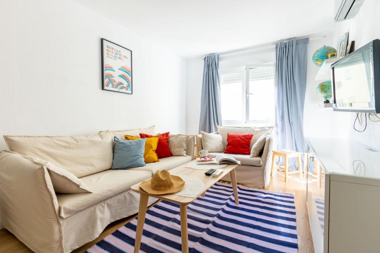 Colours Apartment And Garage Historical Center 4 Pax Sevilla Exteriör bild