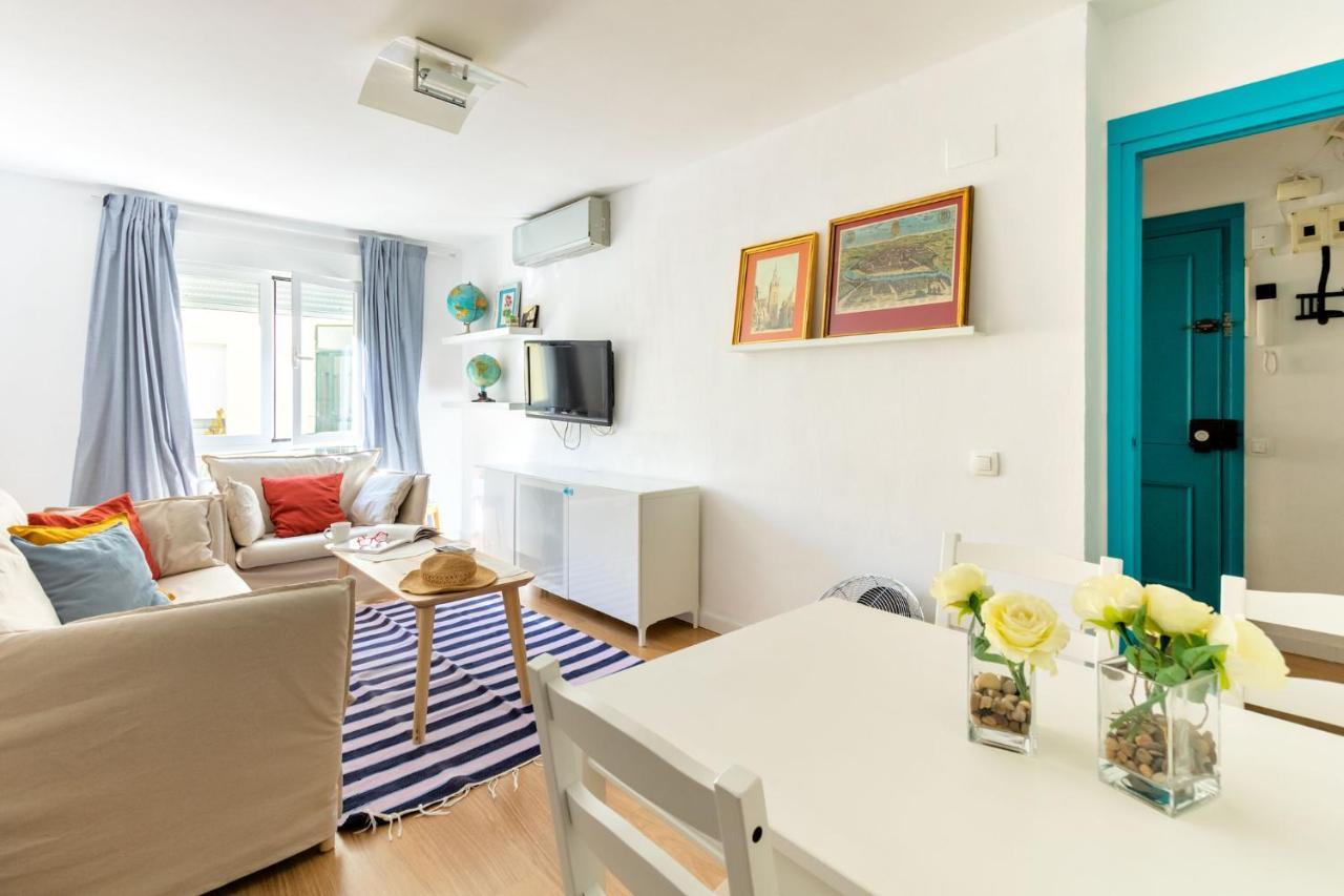 Colours Apartment And Garage Historical Center 4 Pax Sevilla Exteriör bild