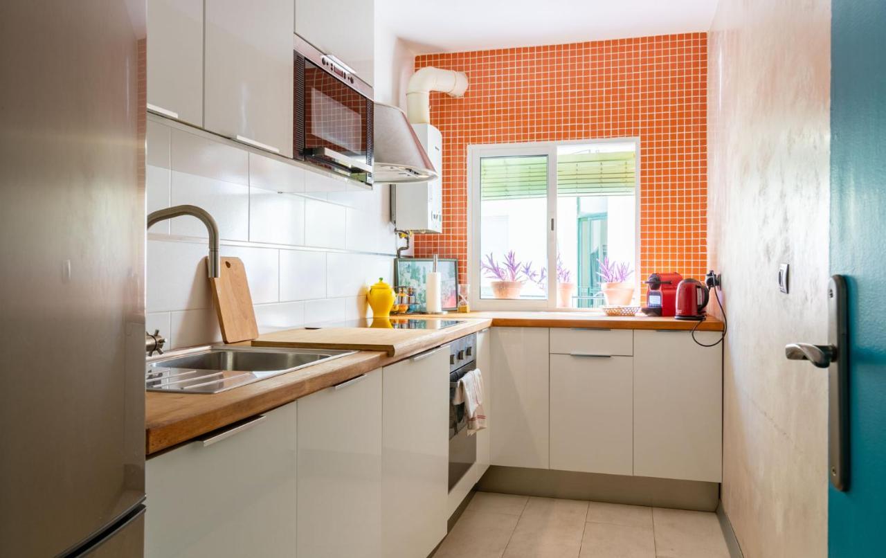 Colours Apartment And Garage Historical Center 4 Pax Sevilla Exteriör bild